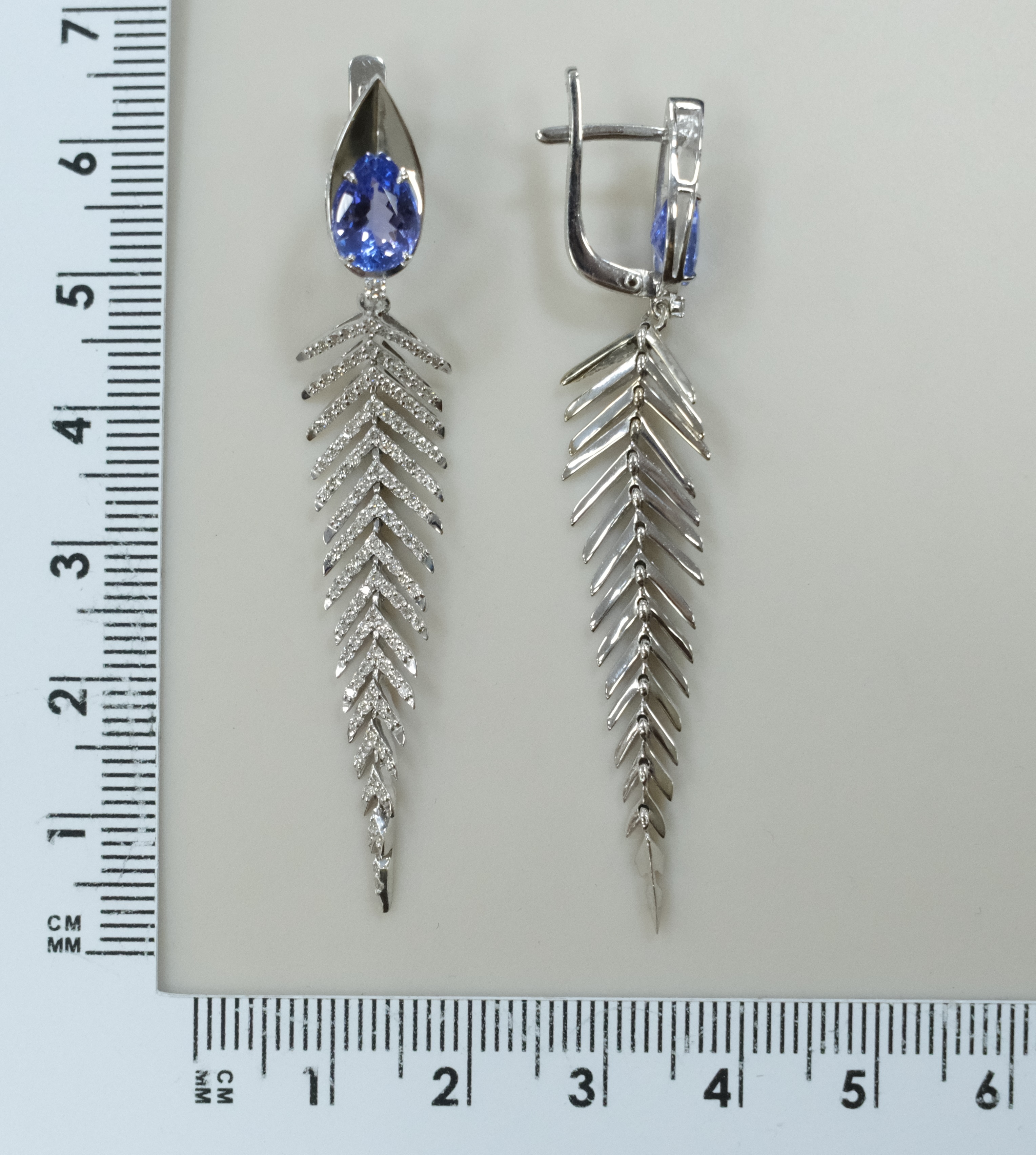 10512-000840 Серьги (Au 585)